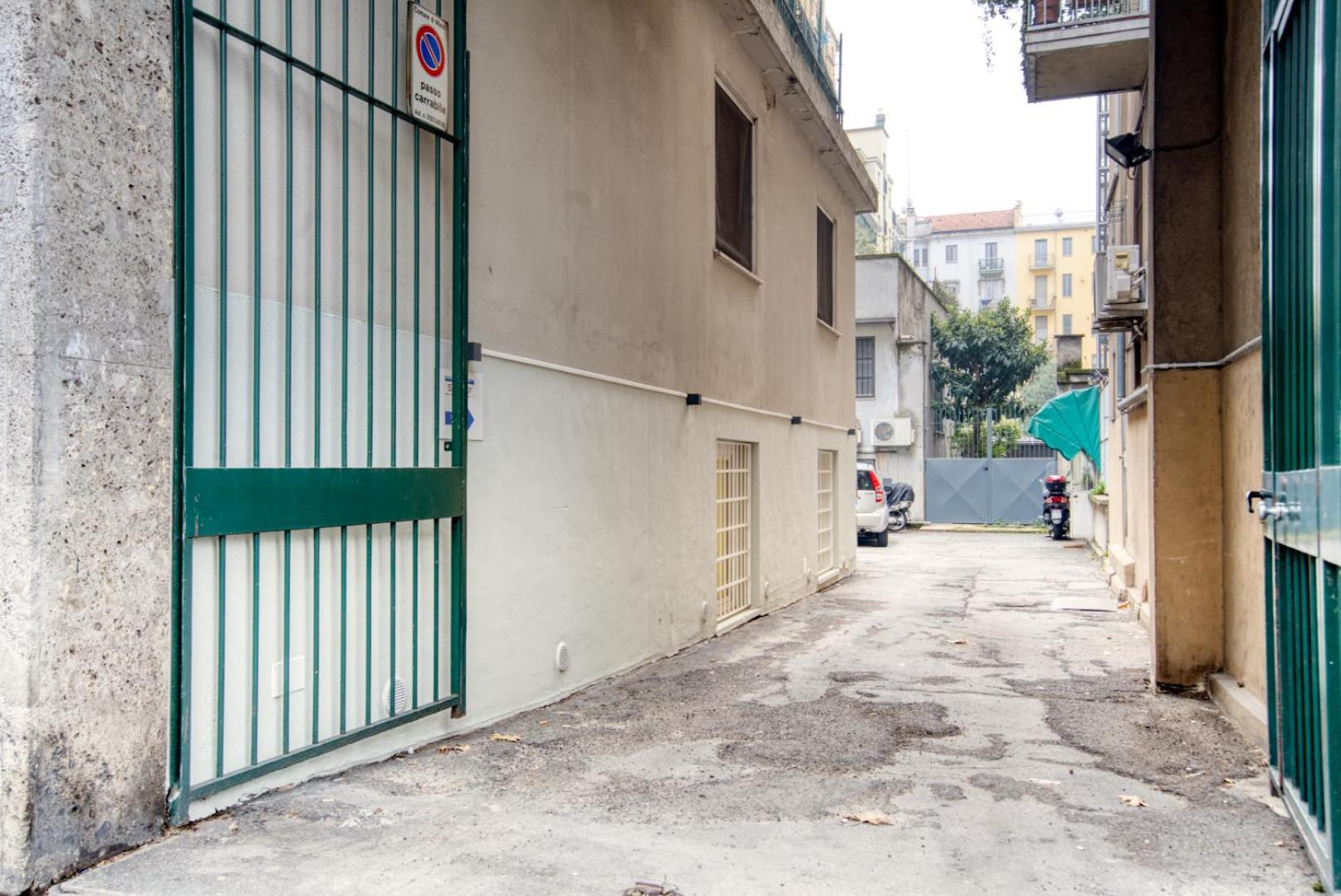 Italianflat - Subway Milano Hotel Ngoại thất bức ảnh